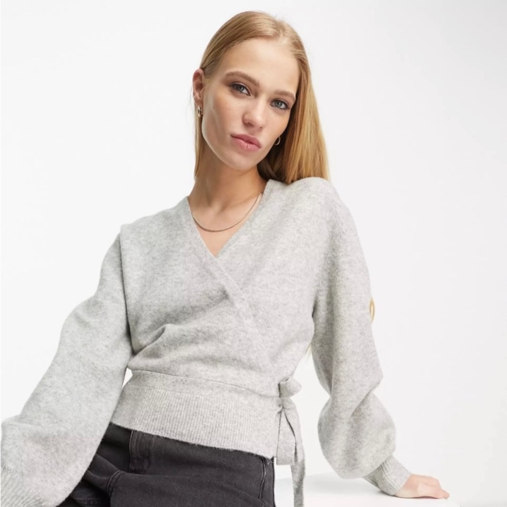 & Other Stories S gray bubble sleeve wrap sweater